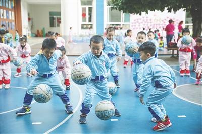 如何理解幼小衔接，到底衔接的是什么？三招实操，让娃轻松上学