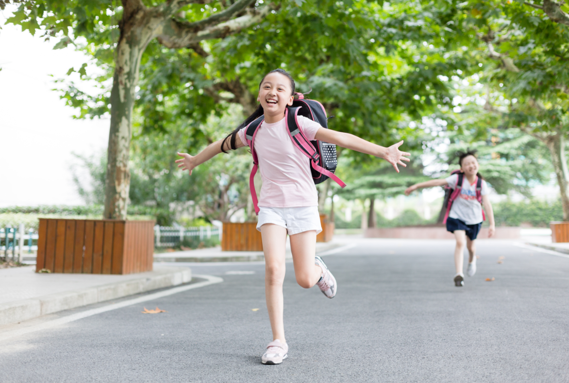 一年级是孩子幼小衔接关键期，把握四大方面 ，家长提前做好准备