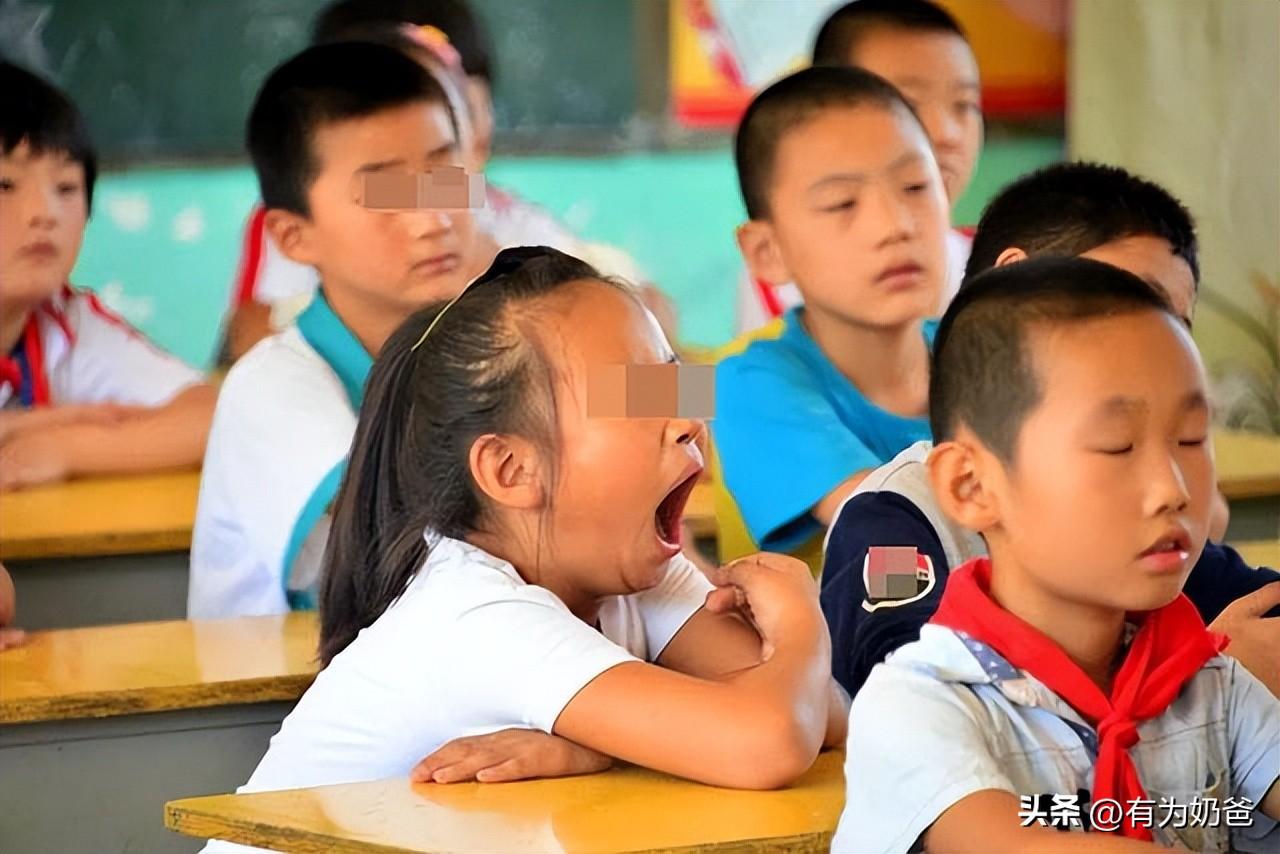 在家给娃做幼小衔接的家长，4个方面抓牢，上小学后甩同学一大截