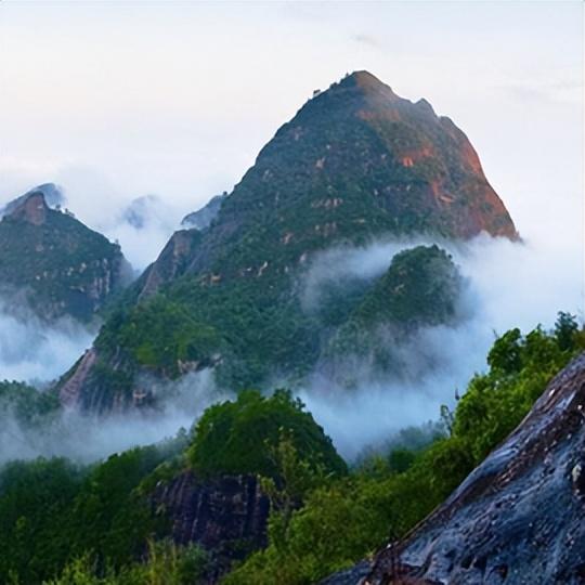 广西容县旅游必去景点 ——都峤山