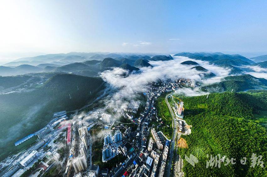 巴东巴人河游玩攻略  从巴东县野三关出发，看巴东十景！