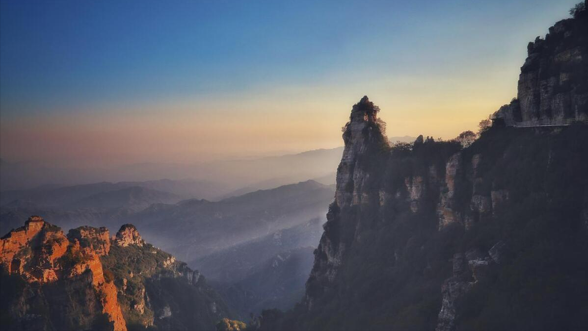 白石山最佳旅游路线 ，你一定要知道的事。