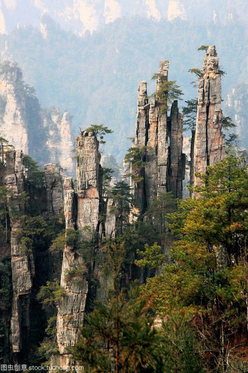 湖南天子山景区介绍  巍峨壮阔 空气清新